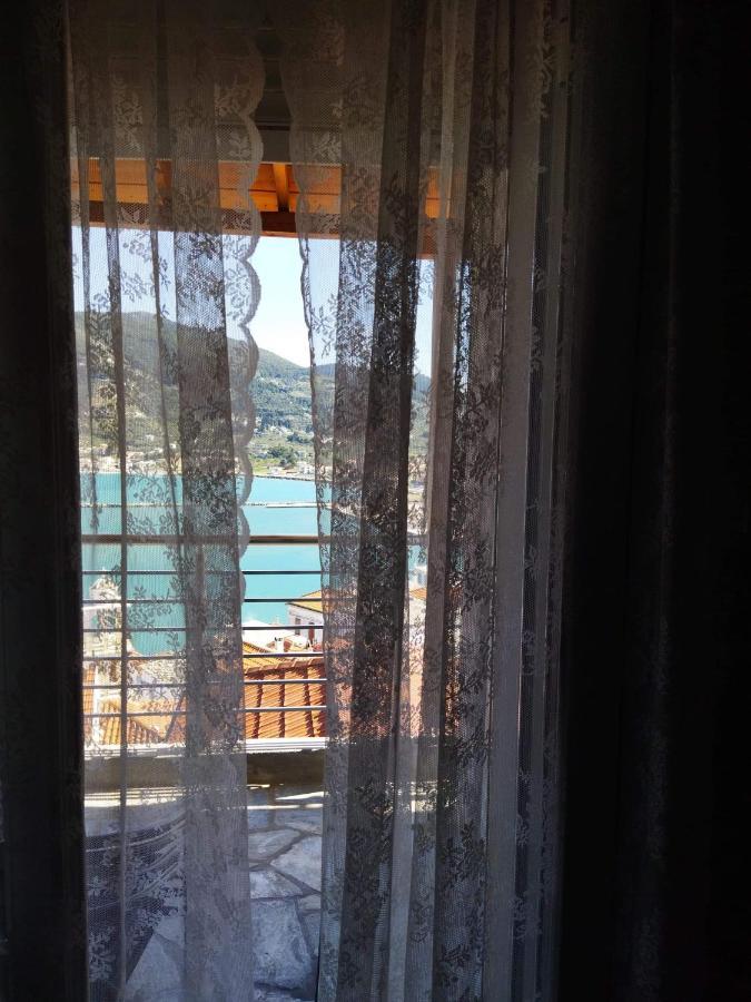 Villa Kastro House à Skopelos Extérieur photo